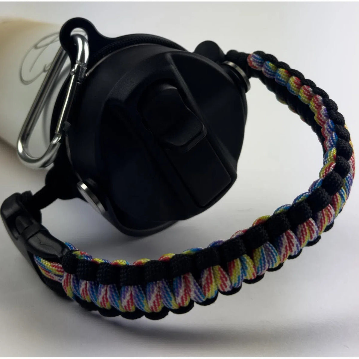 Drink Bottle Paracord Handle With Clip - Solkatt Designs 