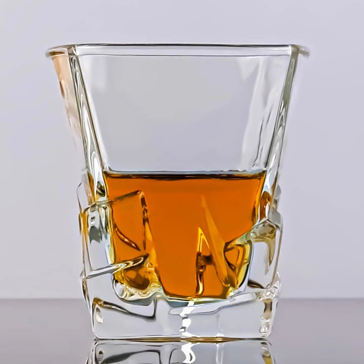 Rock Bottom Whisky Decanter and 4 Glass Set - Solkatt Designs 